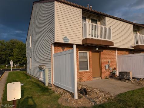1535 Whitehall Boulevard Kent OH 44240