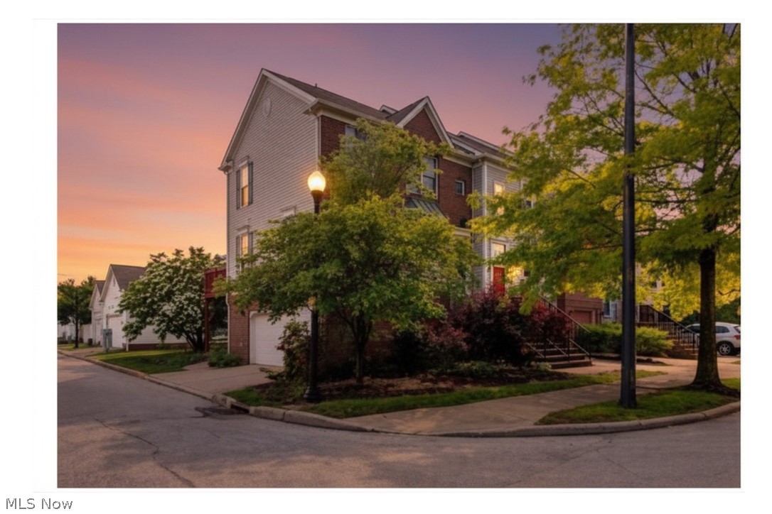 8316 Chester Parkway Cleveland OH 44103