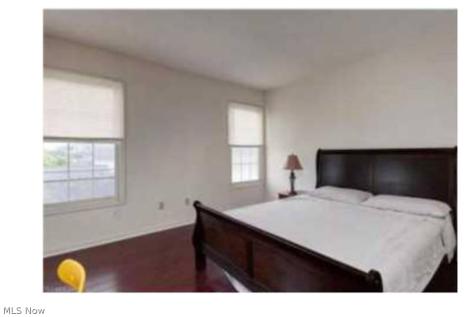 8316 Chester Parkway Cleveland OH 44103