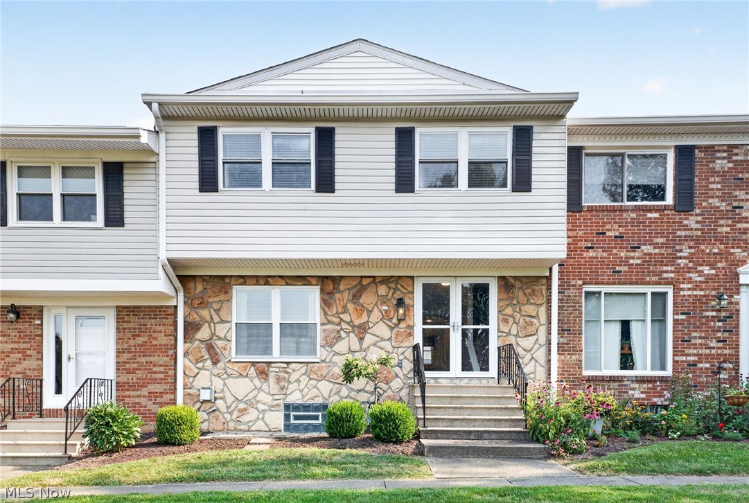 2040 Carlile Drive Uniontown OH 44685