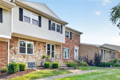 2040 Carlile Drive Uniontown OH 44685
