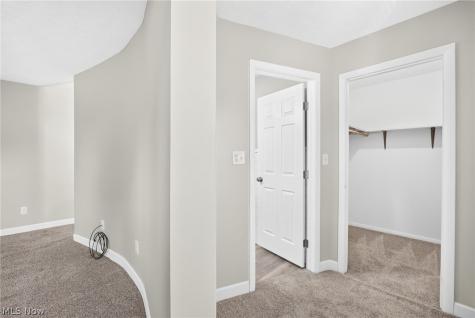 2040 Carlile Drive Uniontown OH 44685