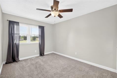 2040 Carlile Drive Uniontown OH 44685