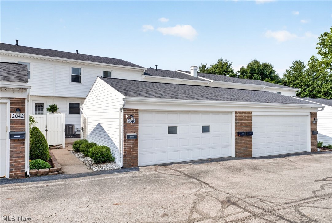 2040 Carlile Drive Uniontown OH 44685