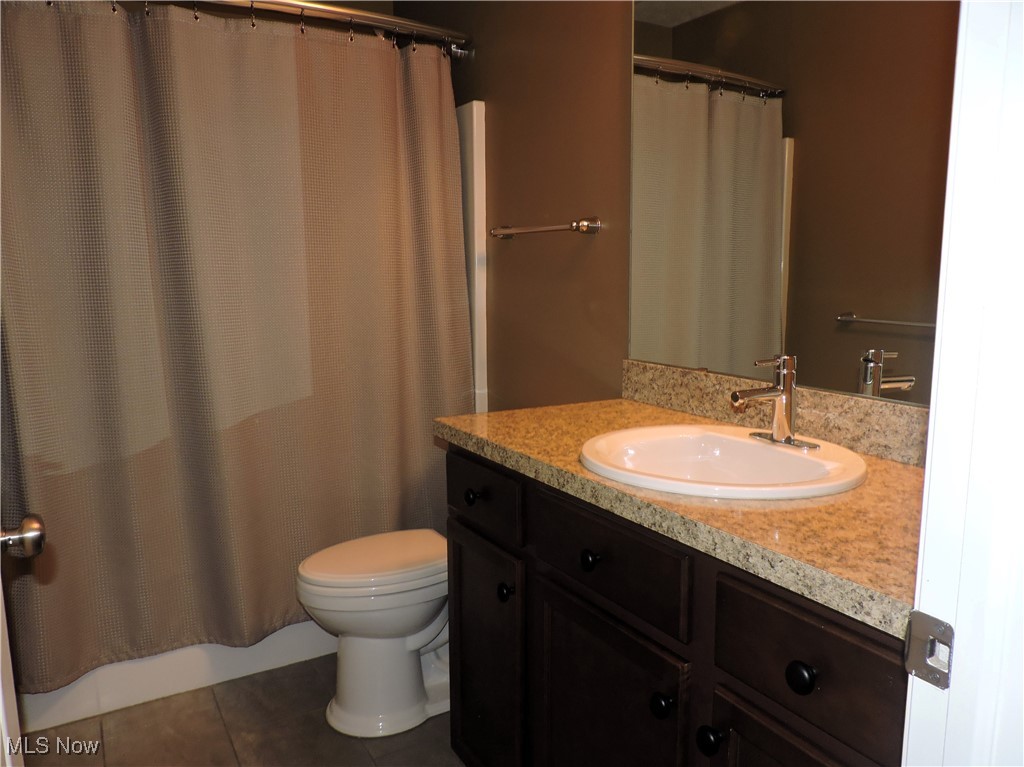 438 Rachel Lane Avon Lake OH 44012