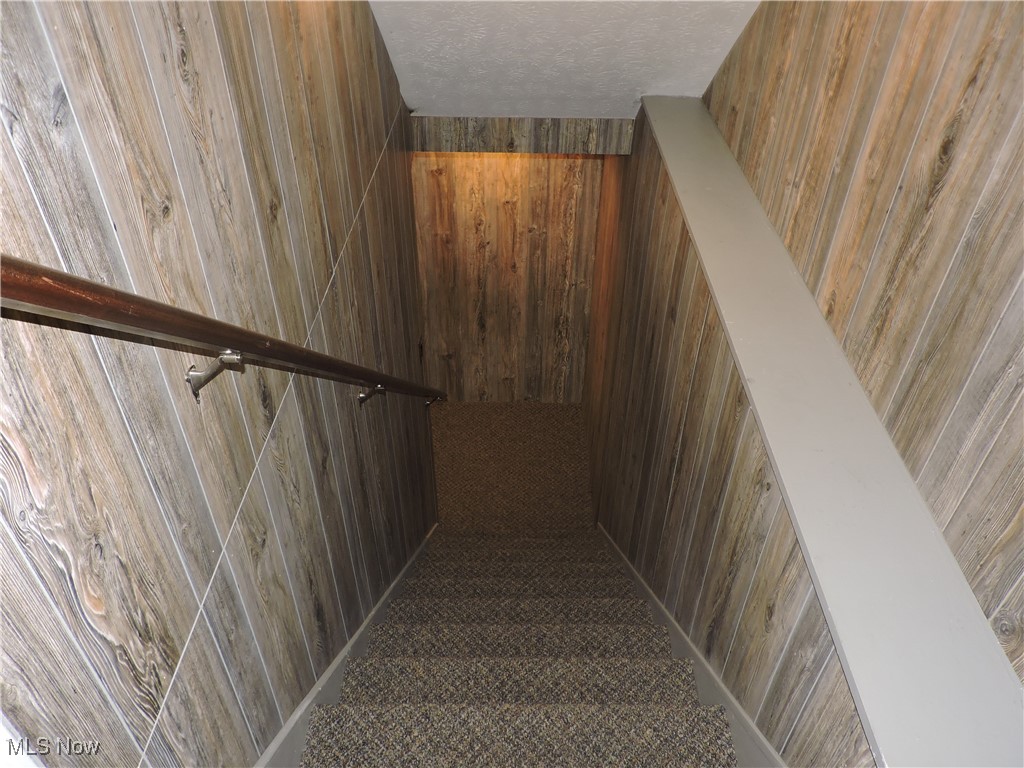 438 Rachel Lane Avon Lake OH 44012