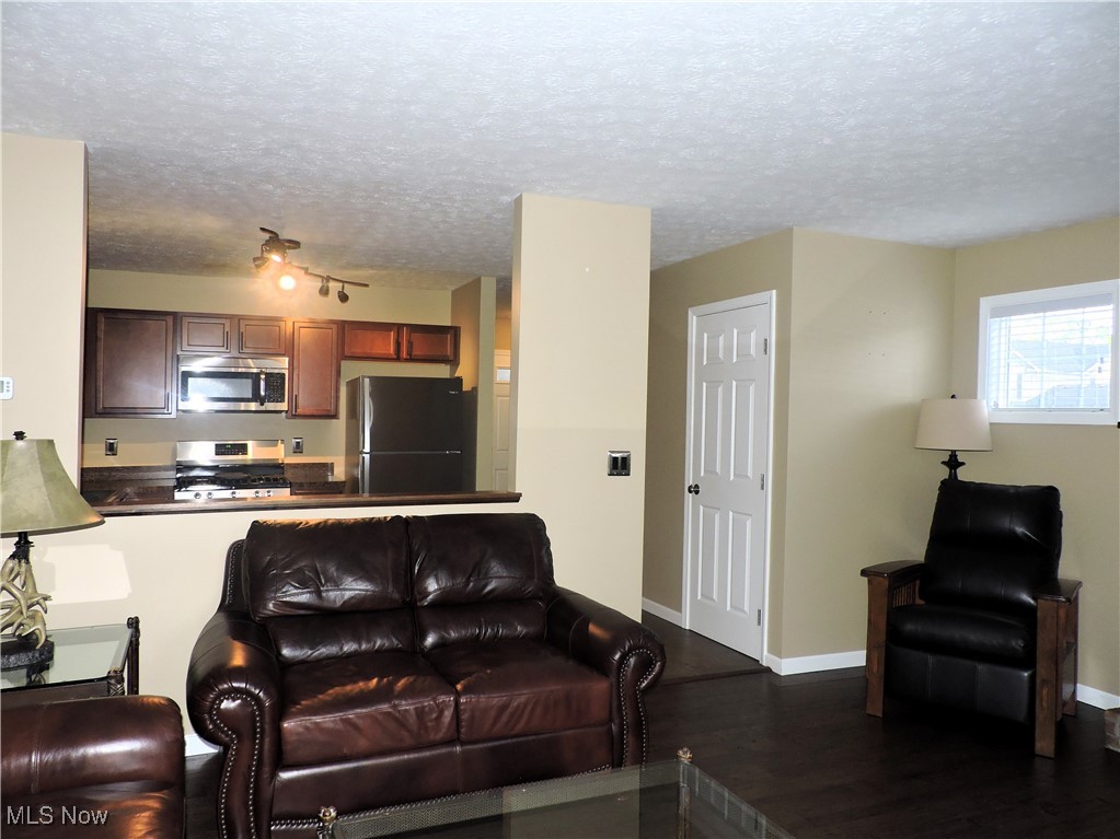 438 Rachel Lane Avon Lake OH 44012