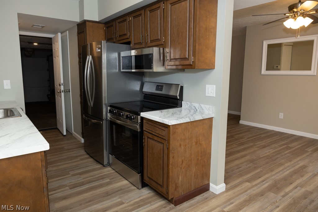 13716 Oakbrook Drive North Royalton OH 44133