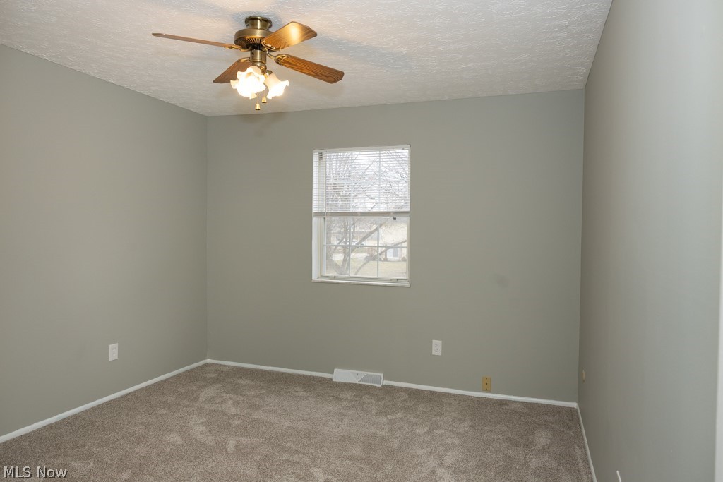 13716 Oakbrook Drive North Royalton OH 44133