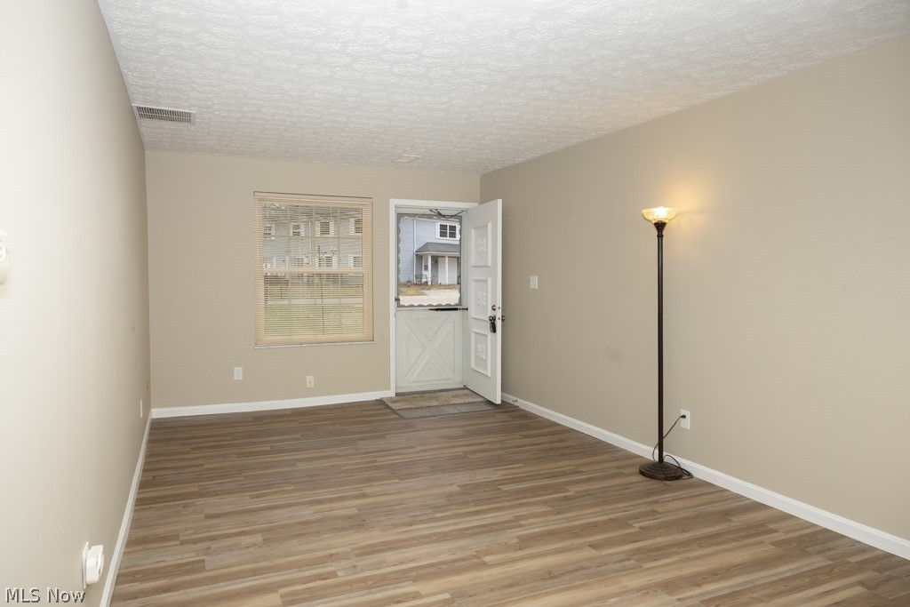 13716 Oakbrook Drive North Royalton OH 44133