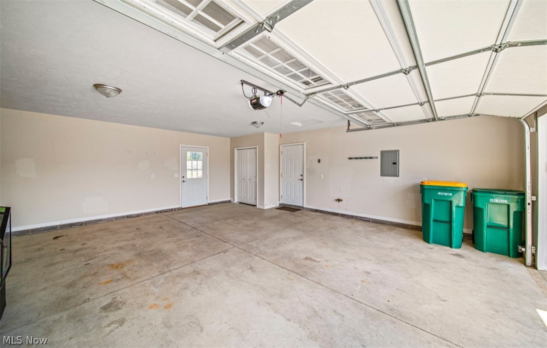 309 Woodland Way Jefferson OH 44047