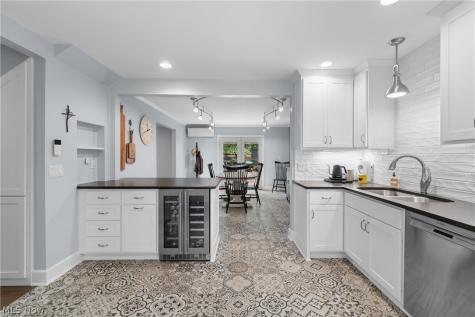 101 Miller Lake Road Wooster OH 44691