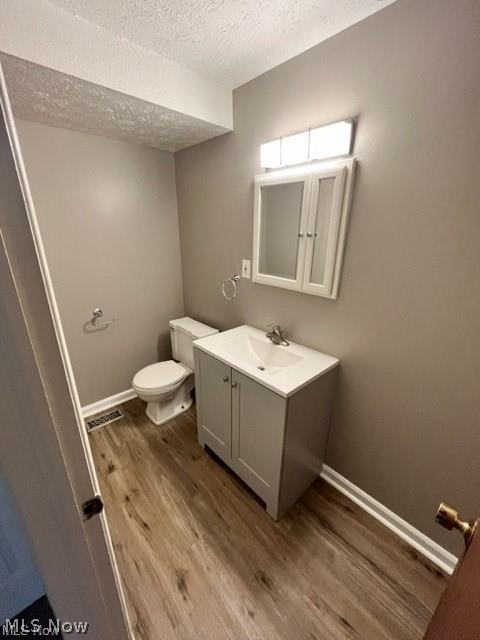 216 Moore Road Avon Lake OH 44012