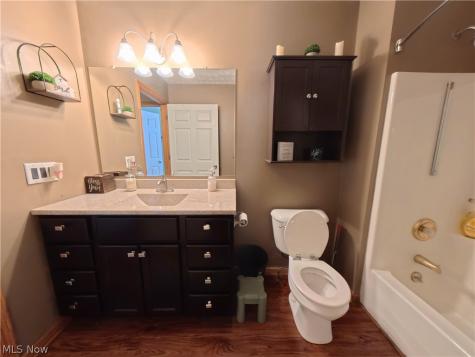 3160 Pondview Drive Ravenna OH 44266