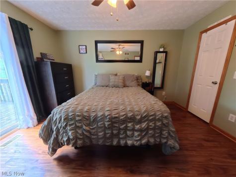 3160 Pondview Drive Ravenna OH 44266