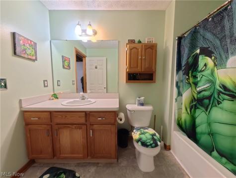 3160 Pondview Drive Ravenna OH 44266
