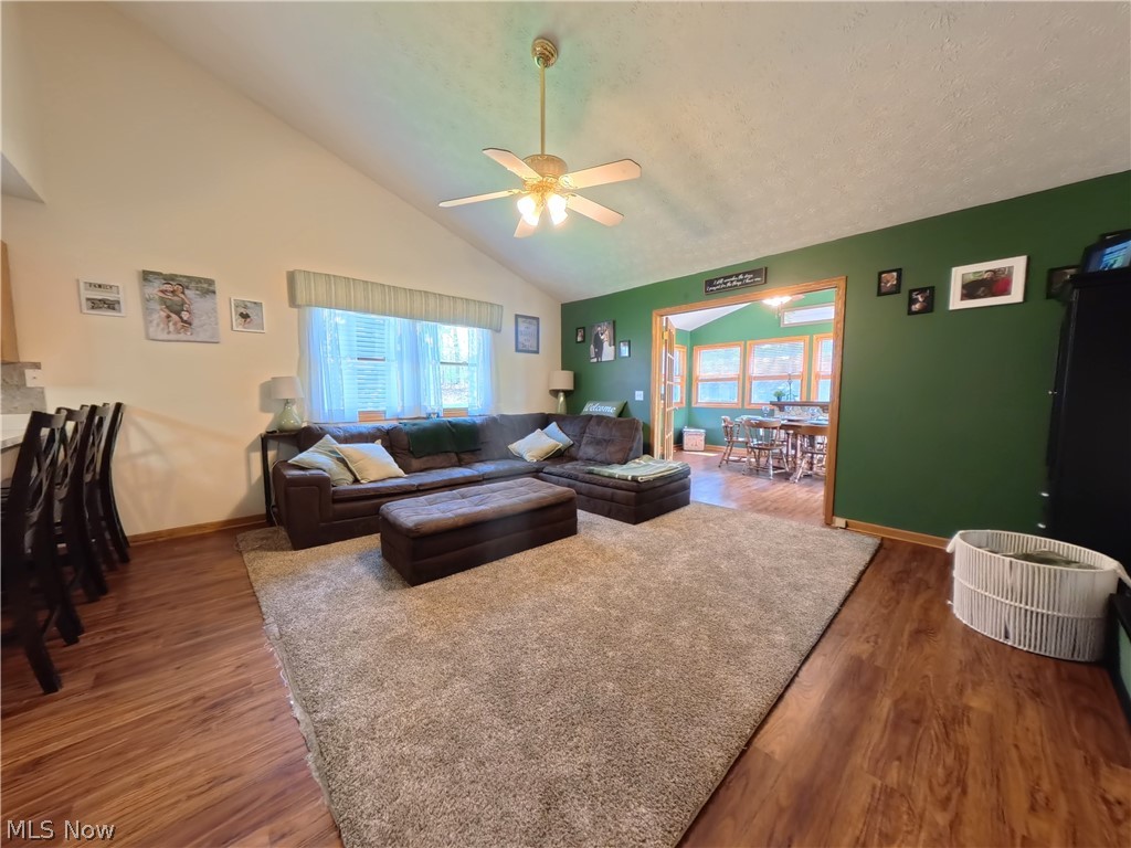 3160 Pondview Drive Ravenna OH 44266