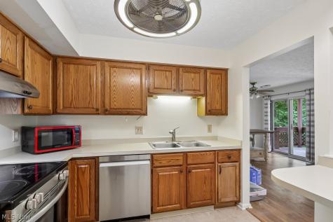 1448 Cedarwood Drive Westlake OH 44145