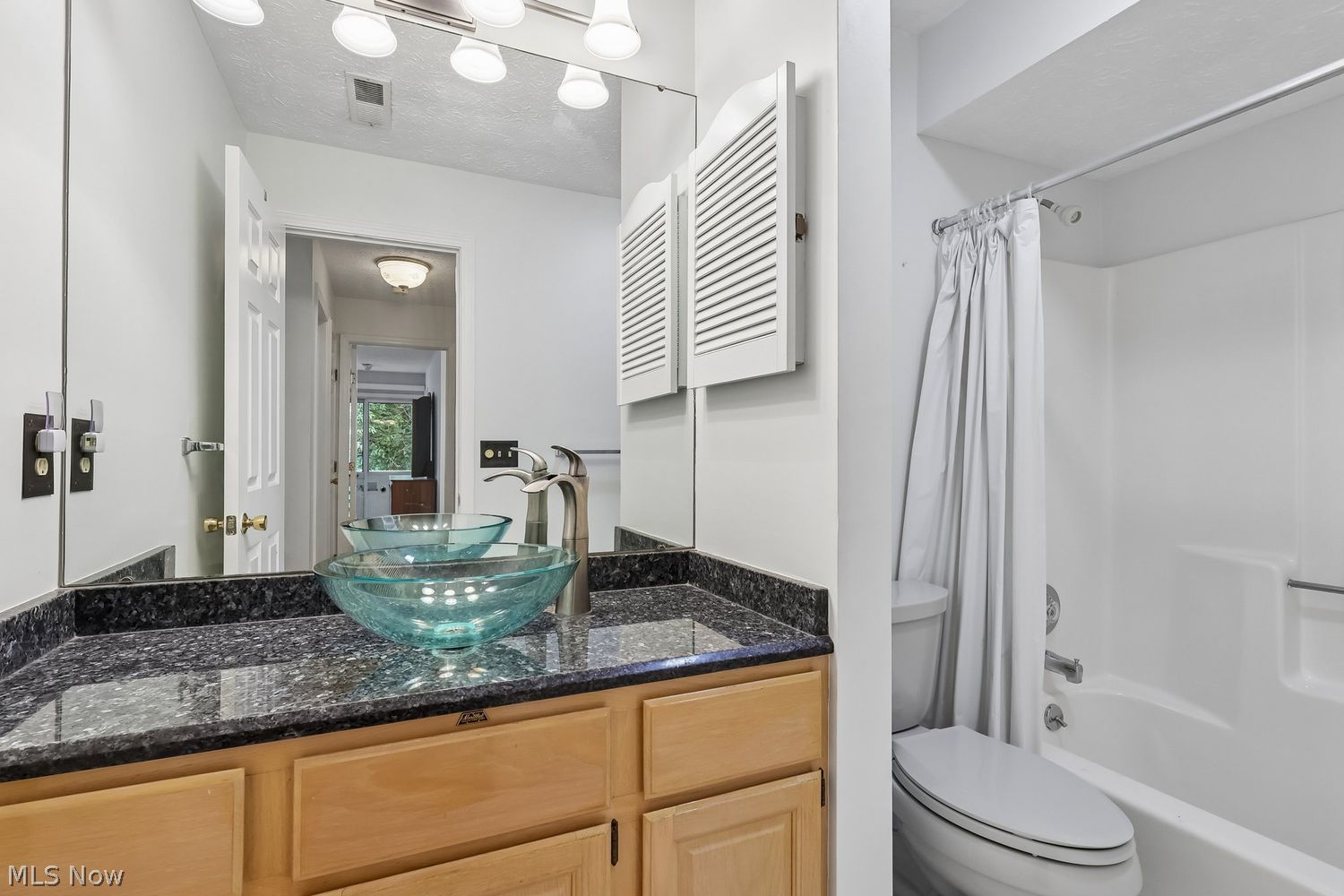 1448 Cedarwood Drive Westlake OH 44145