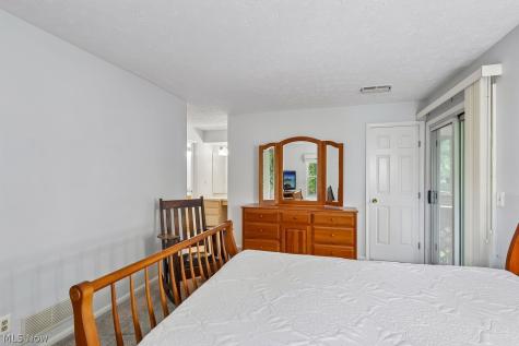 1448 Cedarwood Drive Westlake OH 44145