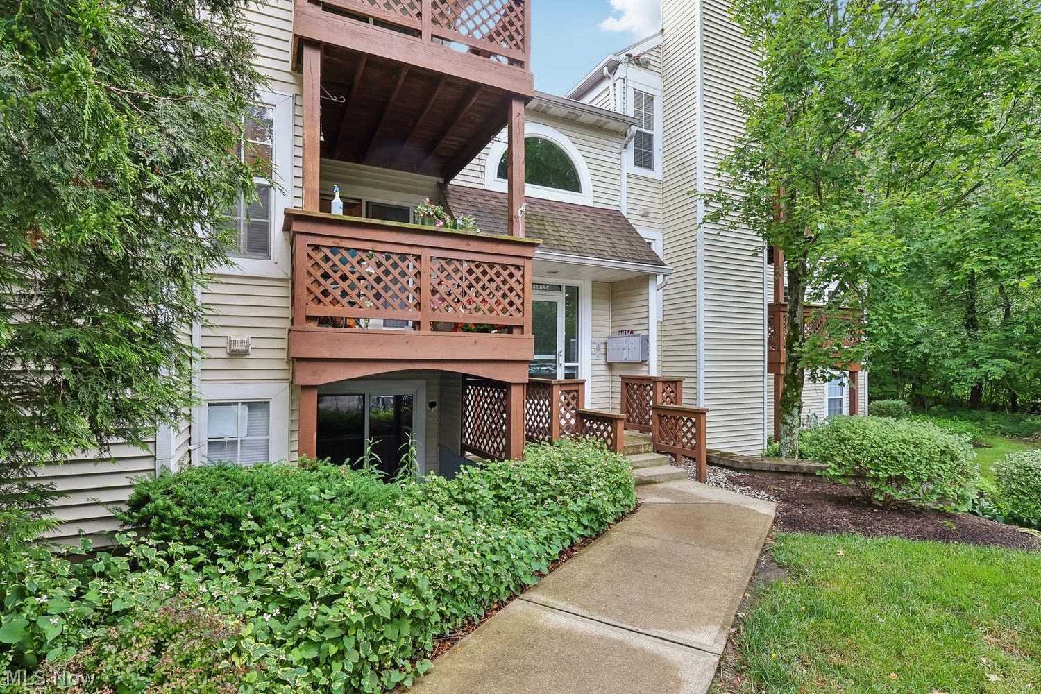 1448 Cedarwood Drive Westlake OH 44145