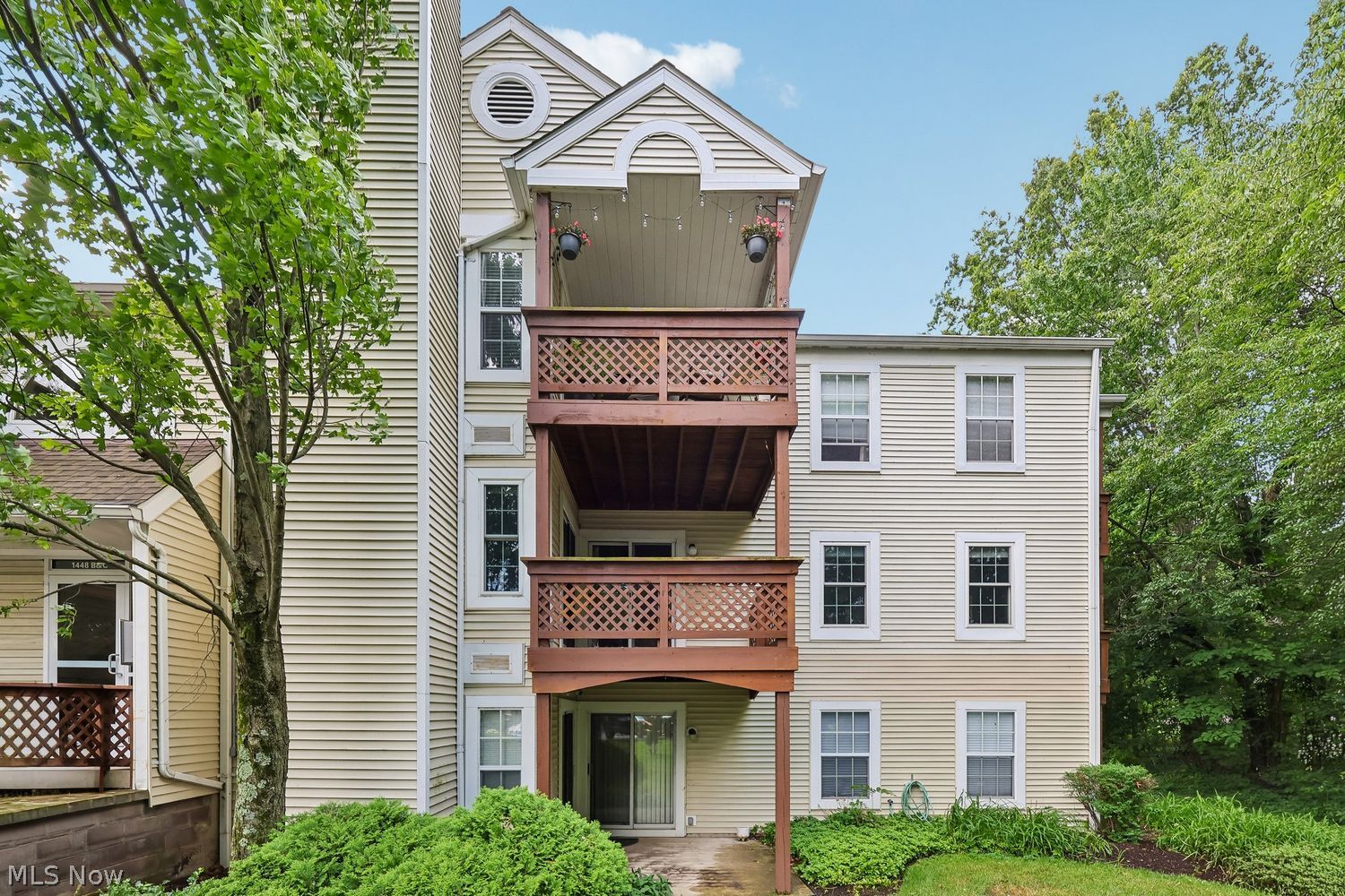 1448 Cedarwood Drive Westlake OH 44145