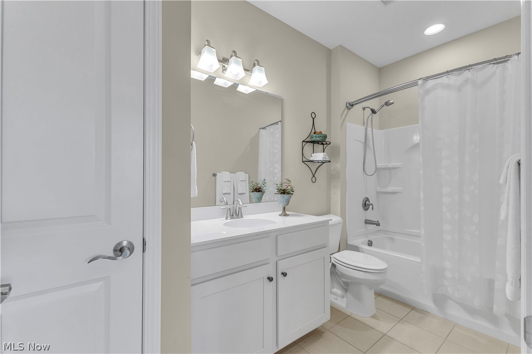 6020 Coventry Circle Huron OH 44839