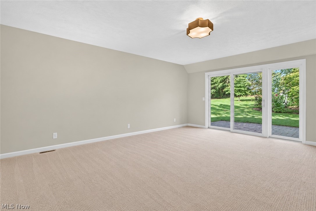 276 Tinkers Trail Aurora OH 44202