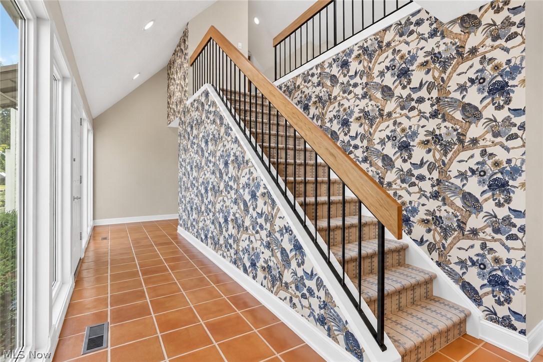 276 Tinkers Trail Aurora OH 44202