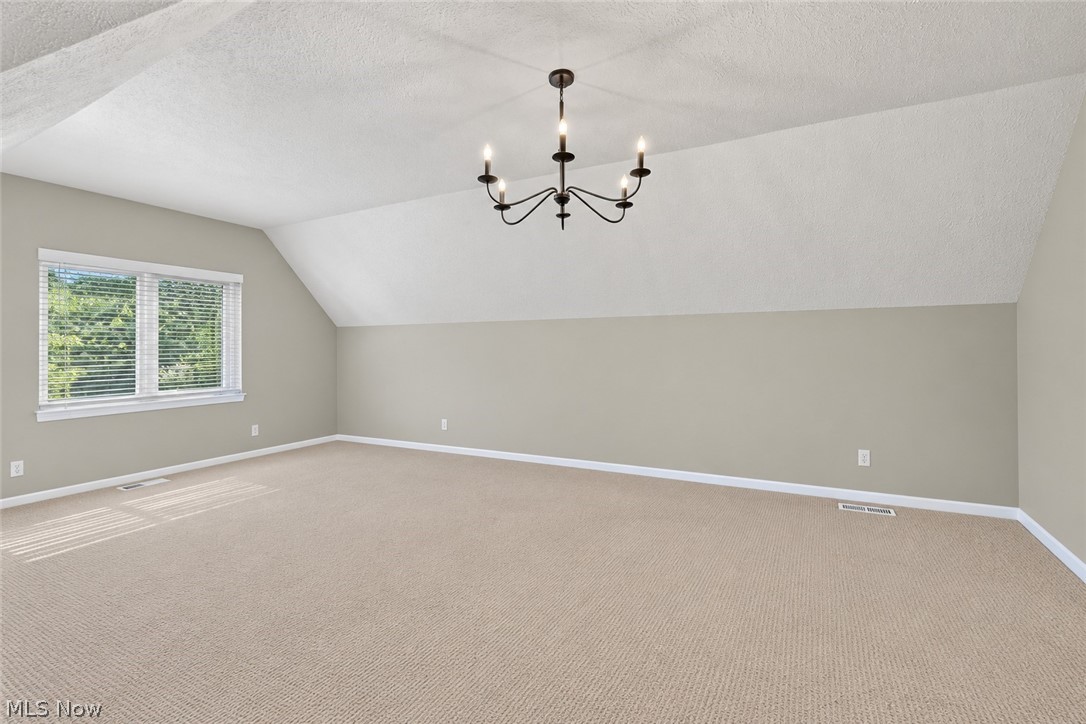 276 Tinkers Trail Aurora OH 44202