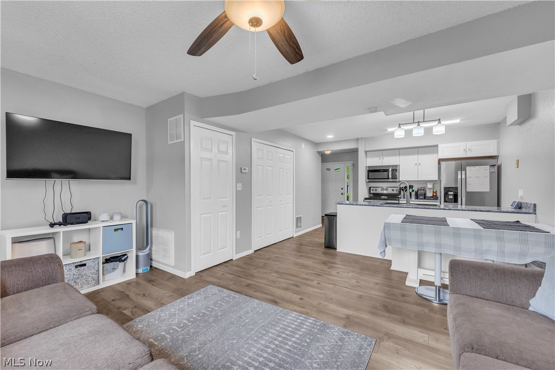 110 Greenwich Road Seville OH 44273