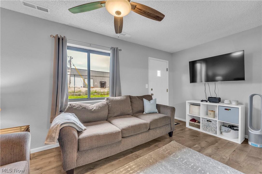 110 Greenwich Road Seville OH 44273