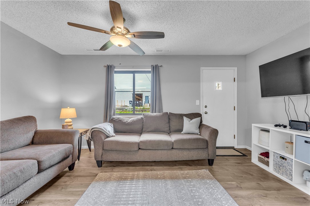110 Greenwich Road Seville OH 44273