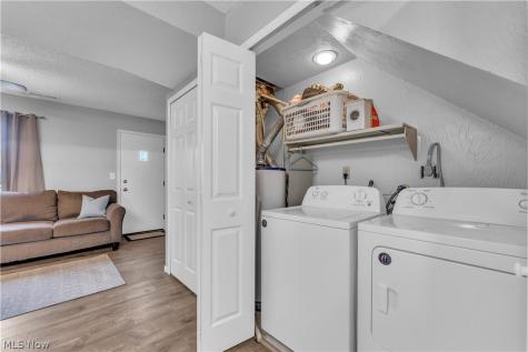 110 Greenwich Road Seville OH 44273