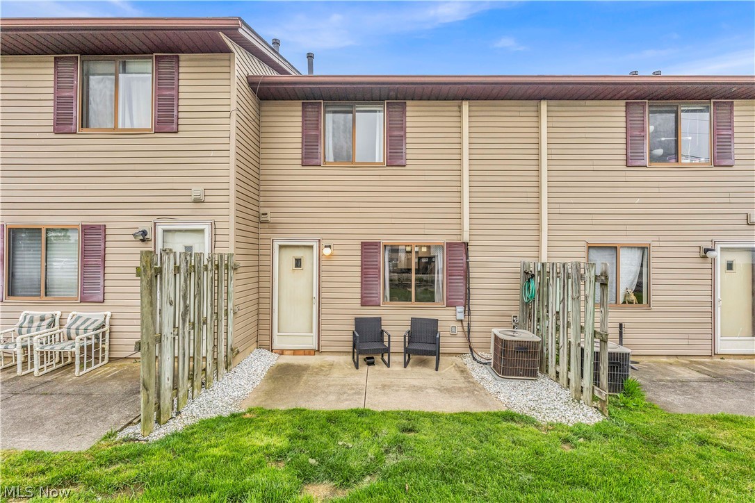 110 Greenwich Road Seville OH 44273