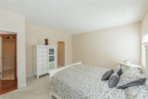 6 Preserve Drive Willoughby OH 44094