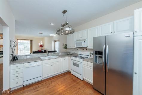 6 Preserve Drive Willoughby OH 44094