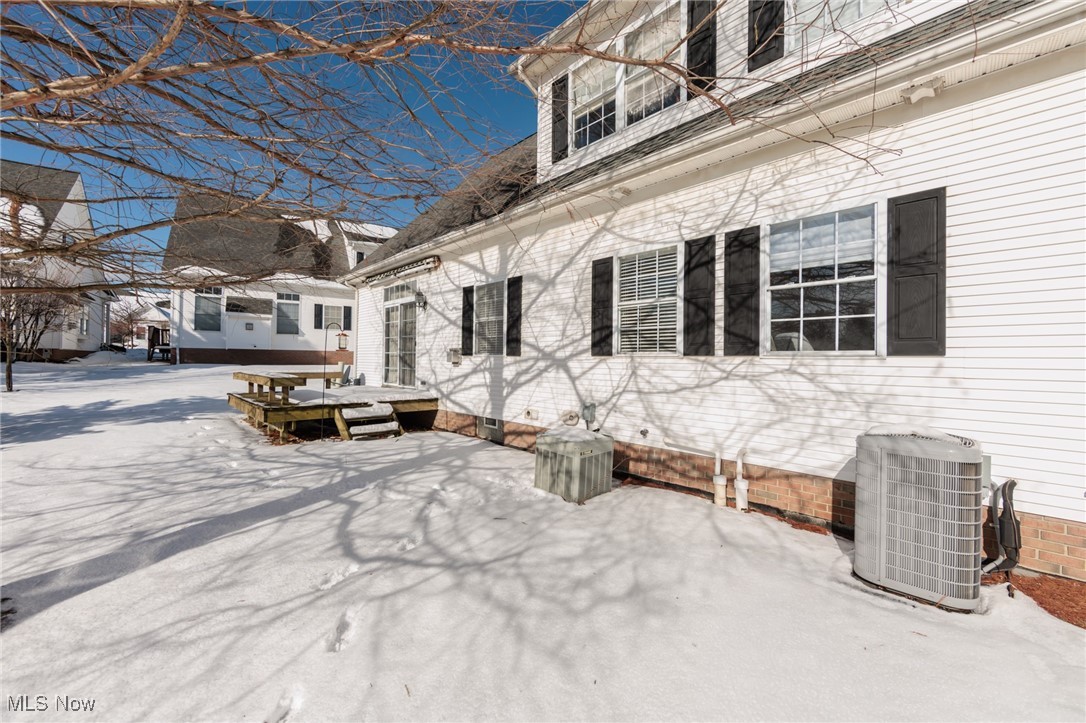 6 Preserve Drive Willoughby OH 44094