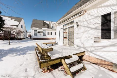 6 Preserve Drive Willoughby OH 44094