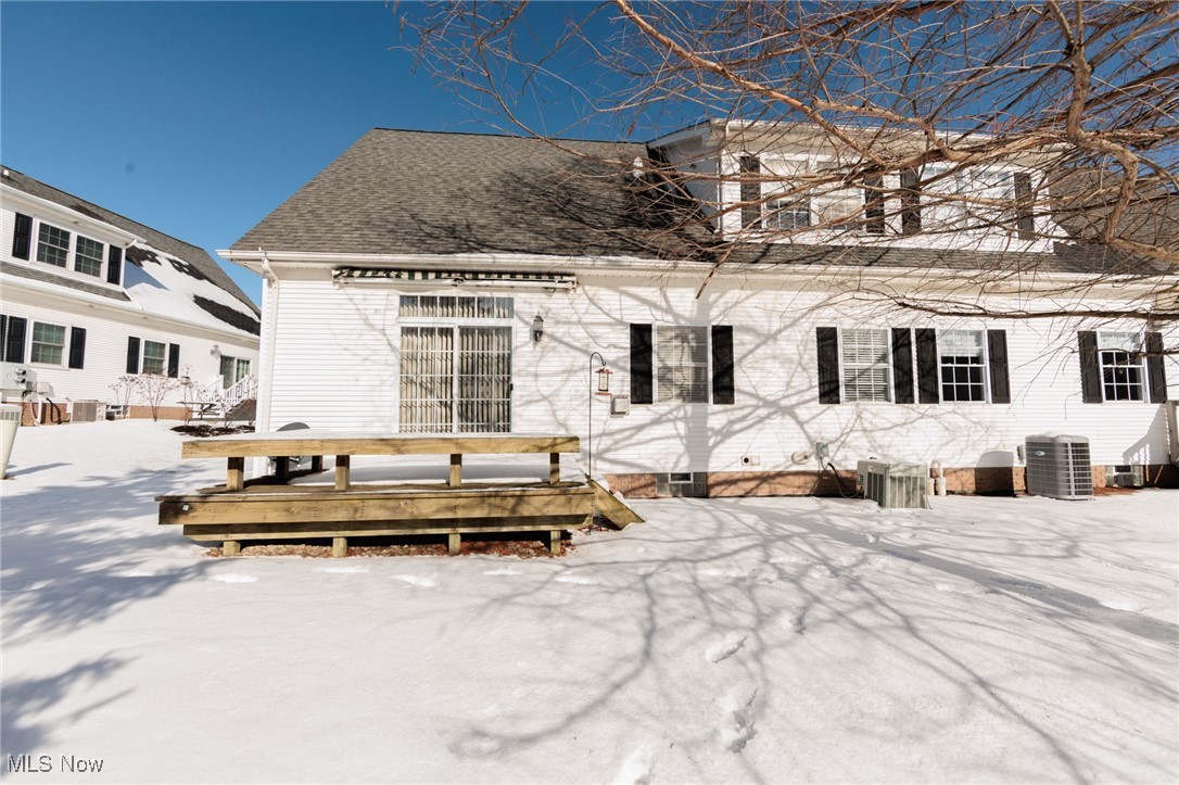 6 Preserve Drive Willoughby OH 44094