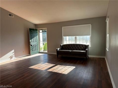 6831 Farmingdale Lane Mentor OH 44060
