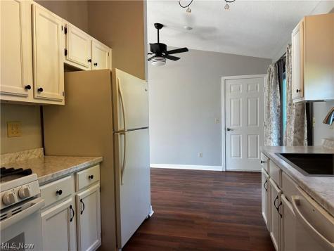 6831 Farmingdale Lane Mentor OH 44060