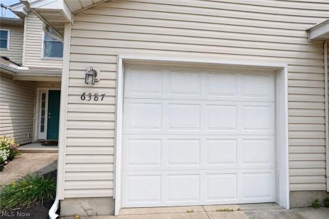 6387 Forest Park Drive North Ridgeville OH 44039