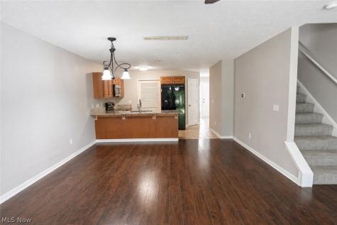 6387 Forest Park Drive North Ridgeville OH 44039