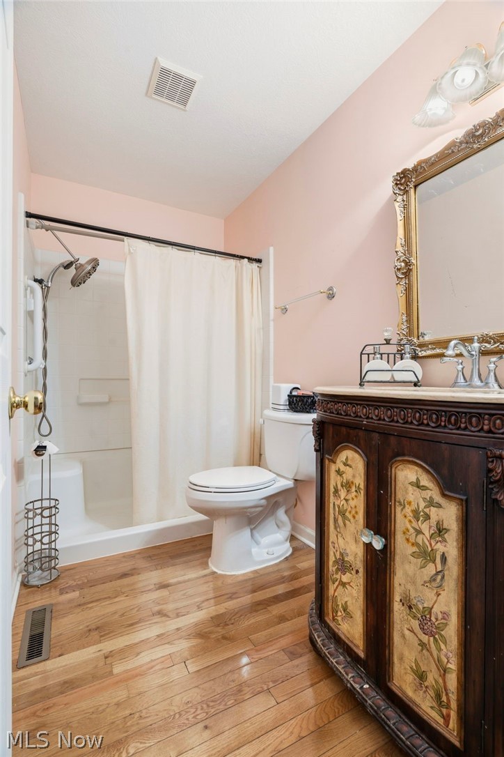 3198 Mariners Island Drive NW Canton OH 44708