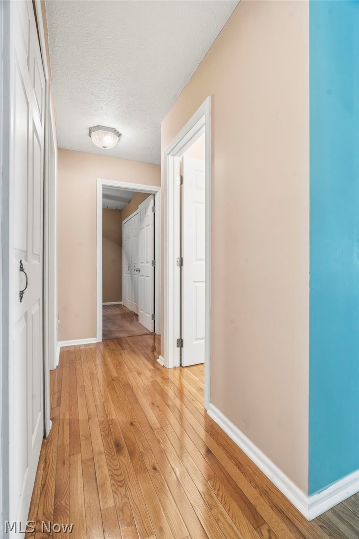 3198 Mariners Island Drive NW Canton OH 44708