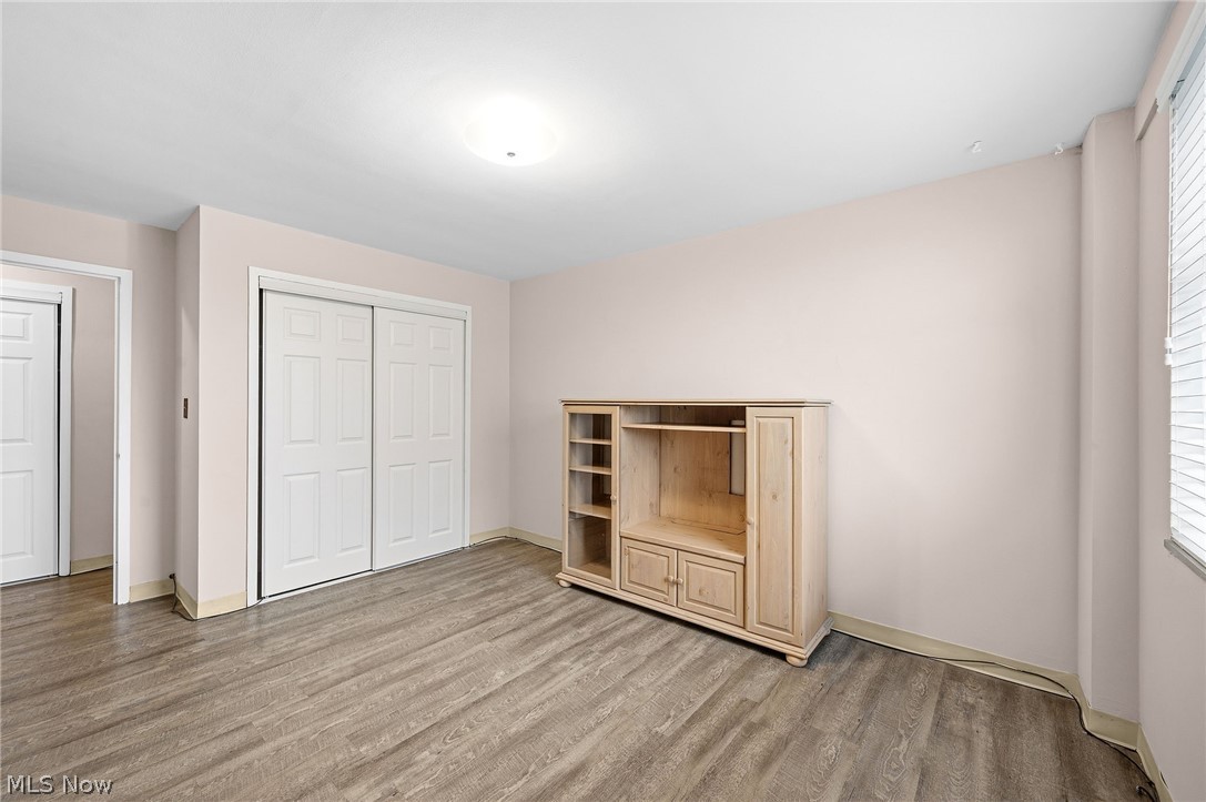 11850 Edgewater Drive Lakewood OH 44107