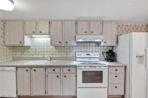 4849 Grace Road North Olmsted OH 44070