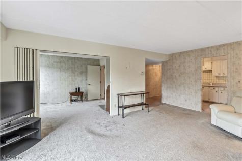 4849 Grace Road North Olmsted OH 44070
