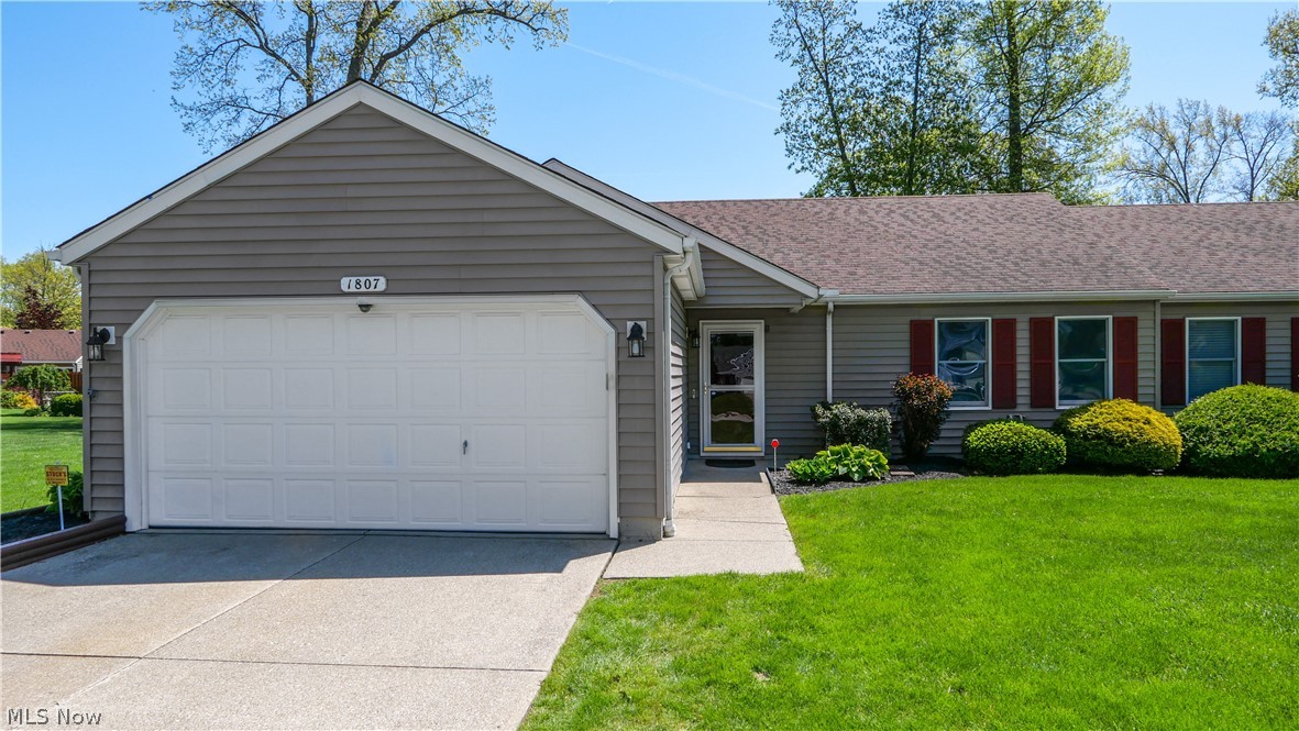 1807 Sandalwood Drive Avon OH 44011